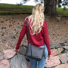 Load image into Gallery viewer, CONCEALED CARRY "CALLIE" LEATHER CROSSBODY