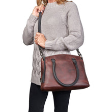 Load image into Gallery viewer, CONCEALED CARRY "WHITELY" LEATHER SATCHEL
