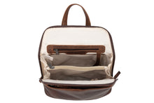 Cargar imagen en el visor de la galería, MOCHILA DE PIEL OCULTA "JAYDEN"