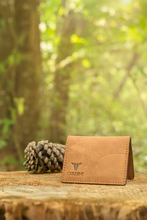 Cargar imagen en el visor de la galería, Cardini Leather Handmade Wallet – Rustic Tan
