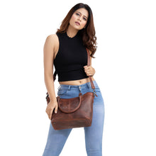 Load image into Gallery viewer, CONCEALED CARRY &quot;SADIE&quot; LEATHER SATCHEL
